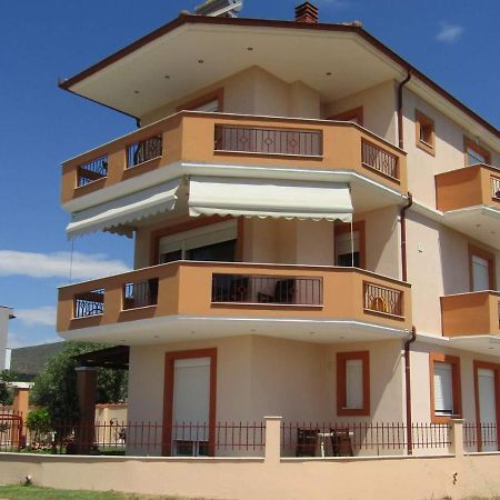 リメナリアOlive Grove Houseアパートメント エクステリア 写真